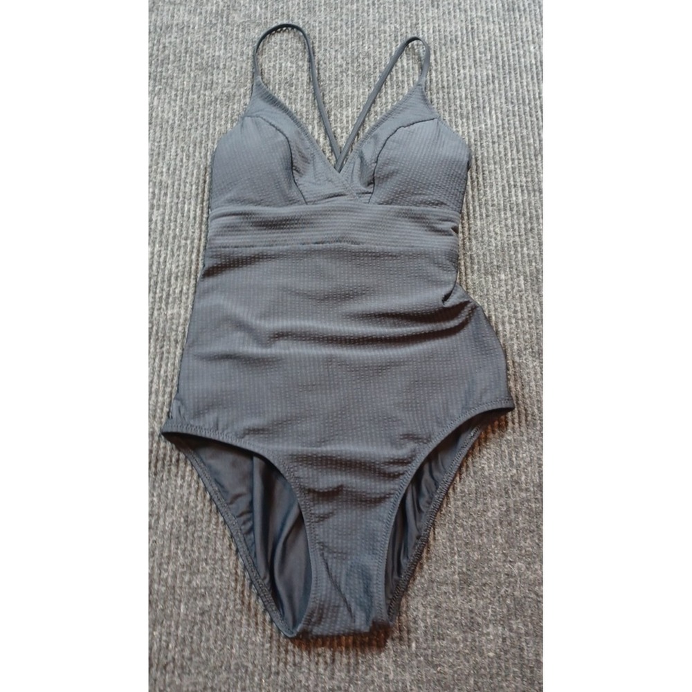 Vineyard Vines One Piece Swimsuit Black Size SMALL Beach Vacation